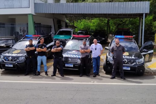 Polícia Civil e GCM de Lindóia cumprem mandado de busca e prisão de investigado por roubo em Serra Negra