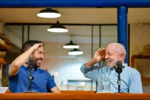 Quem é André Janones, deputado que criou o ‘Exército do Lula’