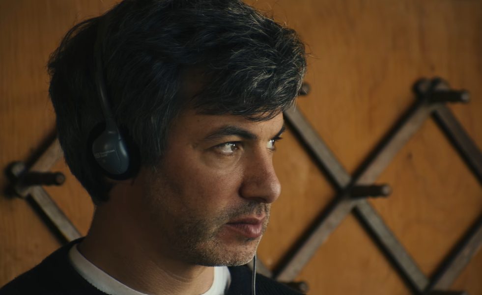 Quem é Nathan Fielder, diretor de “Tudo Pode Ser Visto”?