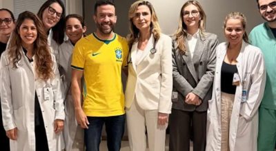 André Janones recebe alta e deixa hospital em São Paulo