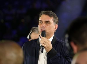 Flávio Bolsonaro é investigado em três inquéritos no STF