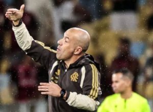 Jardim aponta “pecados” do Flamengo e explica a demora nas alterações