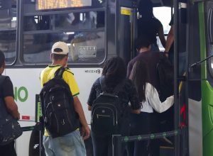 Prefeituras e estados devem garantir transporte gratuito no 2° turno