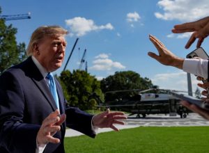 Trump diz estar aberto a participar de reunião trilateral com Xi e Putin